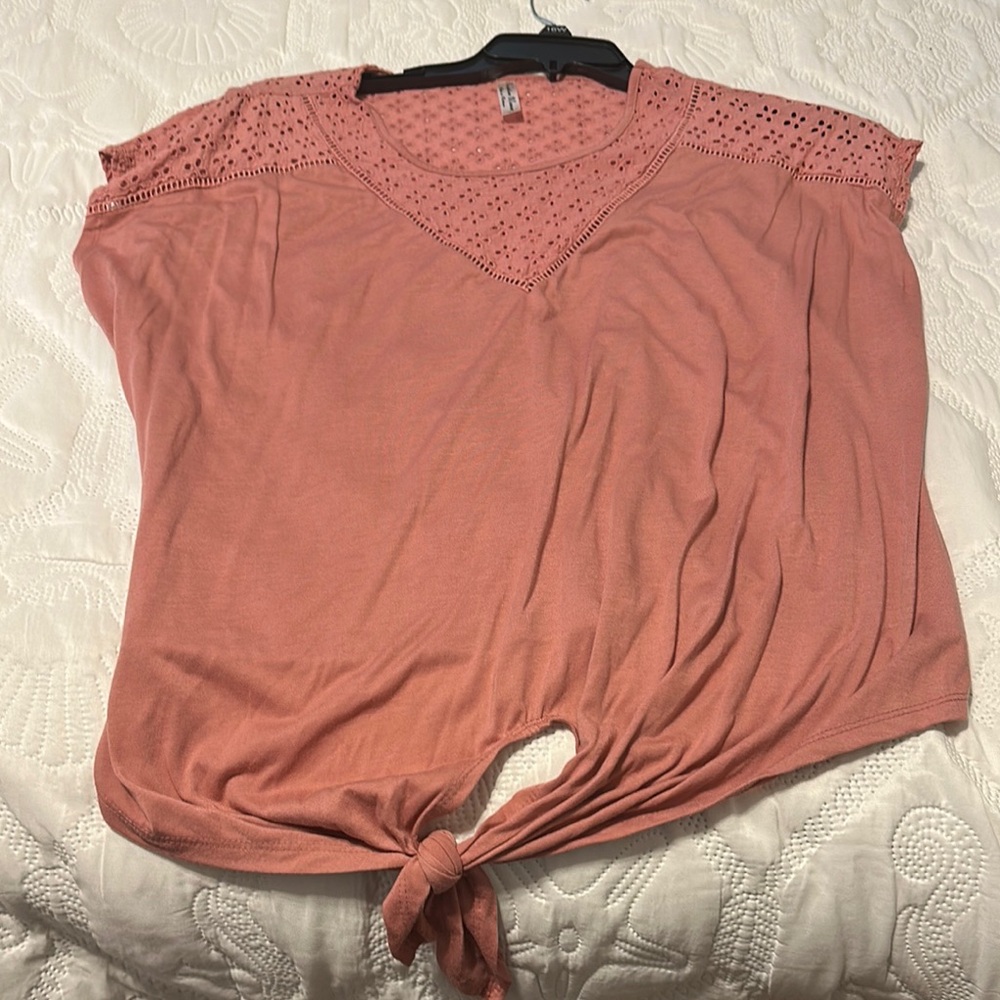 Women's Pink Lace Detail Top